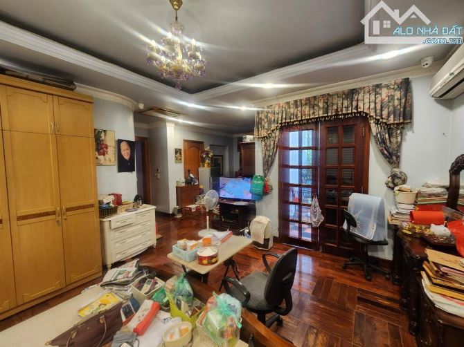 ⚜️ BIỆT THỰ SÂN VƯỜN VIP DỊCH VỌNG, CẦU GIẤY, GIÁ ĐẦU TƯ 270M2 5T MT 20M, CHỈ 65 TỶ ⚜️ - 2