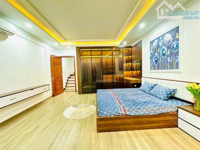 Nhà mới đẹp mê ly 37m2 ngõ 35 Phố Phan Kế Bính tặng full nội thất - 2