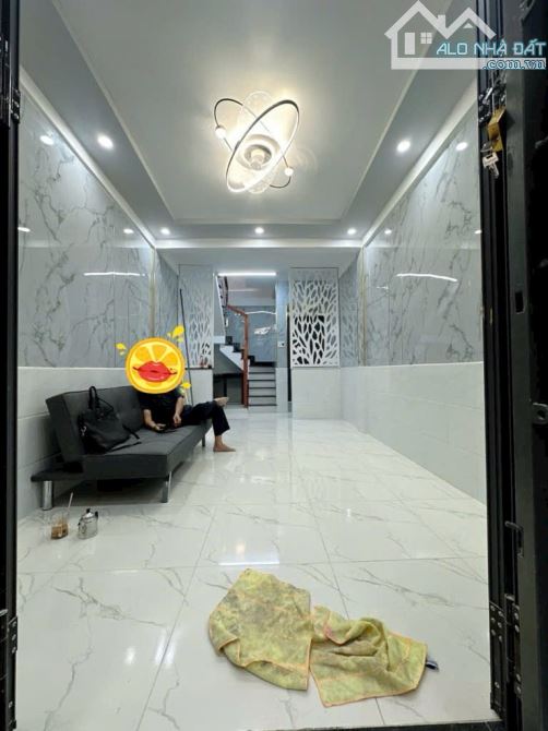 Nhà đẹp Hoàng Diệu dtsd 70m2 chỉ nhỉnh 4tỷ hẻm rộng vừa ở vừa kinh doanh - 2