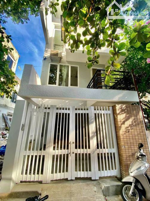 Bán Căn Nhà 3 Tầng Phan Bội Châu - Phường Vĩnh Ninh Ô tô Tận Sân - Sát Mặt Tiền - 2