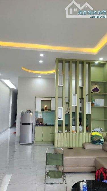 Siêu Phẩm Nhà Đẹp, 100m2 Chỉ 47tr/ m2 Mặt Phố Mộc Sơn, Hòa Hải. Đà Nẵng. Giáp Biển. - 3