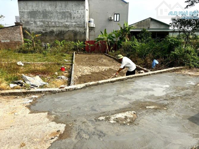 CẦN BÁN 69m2 TẠI VỆ LINH - SÓC SƠN. NGÕ Ô TÔ THÔNG - CÁCH TT HUYỆN SÓC CHỈ 3KM. GIÁ CHỈ - 3