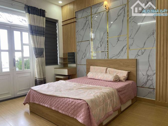 📣NHÀ 5 TẦNG GẦN 100 M2(4*23)- MẶT TIỀN ĐƯỜNG NHỰA 12M - HIỆP THÀNH Q12 - CHỈ 7.9 TỶ - 3