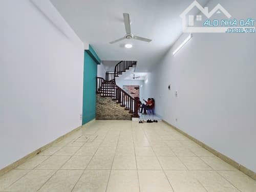 Hoa Hậu Lạc Long Quân cần bay sớm : diện tích 48m2x5 , Mt 4m , giá chỉ 12 tỉ - 3
