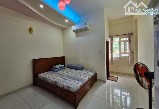 BÁN NHÀ 3 TẦNG - KHA VẠN CÂN - LINH CHIỂU - HẺM XE HƠI - 84M2- NHỈNH 7 TỶ CÒN THƯƠNG LƯỢNG - 4