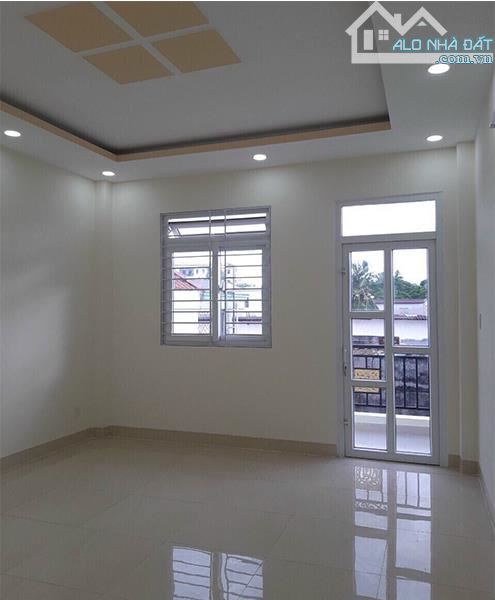 Nhà Dương Quảng Hàm, Gò Vấp, Sát Hẻm Xe Hơi,65m2 (4x16,5m) dòng tiền 12tr/tháng, 6 Tỷ 290t - 4