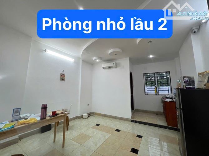 Nhà mới giá tốt, MT Lê Văn Sỹ, 3 tầng, 84m2 - 6