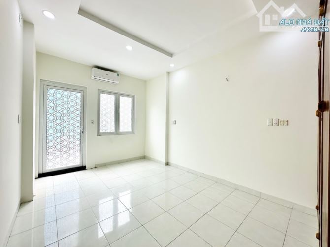 ** NHÀ MỚI SÁT CÔNG VIÊN LÀNG HOA, 69M2, 3 TẦNG, 6.1 TỶ - LÊ VĂN THỌ, P.8, GÒ VẤP, TP.HCM. - 6