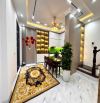 Nhà đẹp - Trung tâm Cầu Giấy - 7 tầng thang máy - 45m² - full nội thất xịn xò - sát phố -