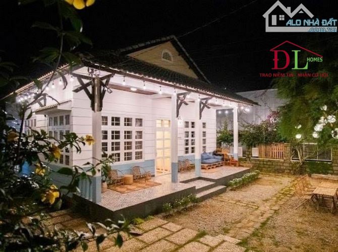 Bán gấp Homestay mặt tiền Vạn Hạnh Đà Lạt 350m2 full thổ cư giá 23.5 tỷ TL