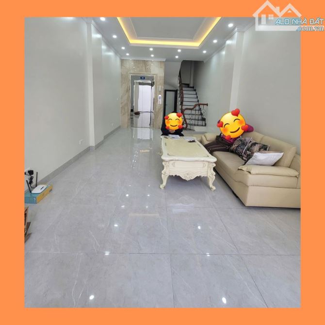 * Nhà Nguyễn Văn Cừ - Ngõ ô tô - Cách cầu Chương Dương 850m - 45m2*6T*4m, thang máy