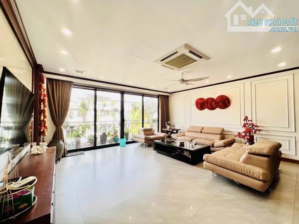 NHÀ YÊN HÒA - 52M2 7 TẦNG THANG MÁY, NỘI THẤT CỰC XỊN CỰC SANG, NHÀ ĐẸP Ở VÀ KD , GIÁ 10TỶ