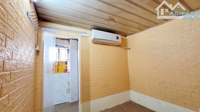 Bán nhà cấp 4 thôn Yên Viên: 40m 2PN còn đẹp chỉ 1tỷ86 có gia lộc