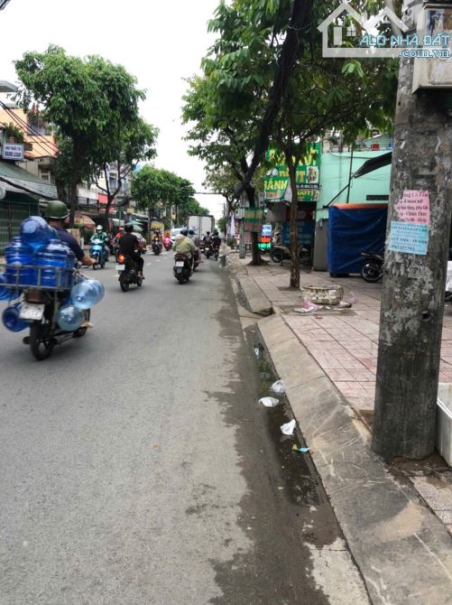 MT Tân Hòa Đông, ngang 4m, vỉa hè gàn Đặng Nguyên Cẩn, giá 10ty