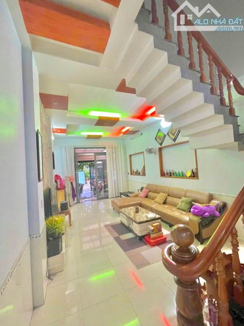 Bán nhà 02 tầng kiệt 4m lề 2m Trần Văn Dư giá chỉ 5 tỷ 9
