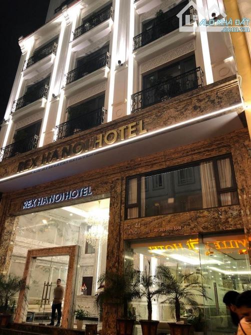 Cần bán Khách sạn 4 Sao Mặt phố Gia Ngư, Hoàn Kiếm DT: 234m² x 11T x MT: 12,5m.