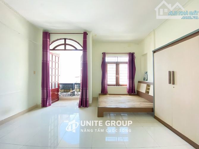 BAN CÔNG RỘNG THOÁNG ĐỖ ĐƯỢC OTO QUẬN 7 🏡Vị trí: 793 Trần Xuân Soạn, Phường Tân Hưng Quận