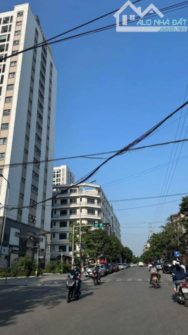 BÁN SHOPHOUSE THANH BÌNH 7 TẦNG ĐƯỜNG NGUYỄN CAO, TP BẮC NINH