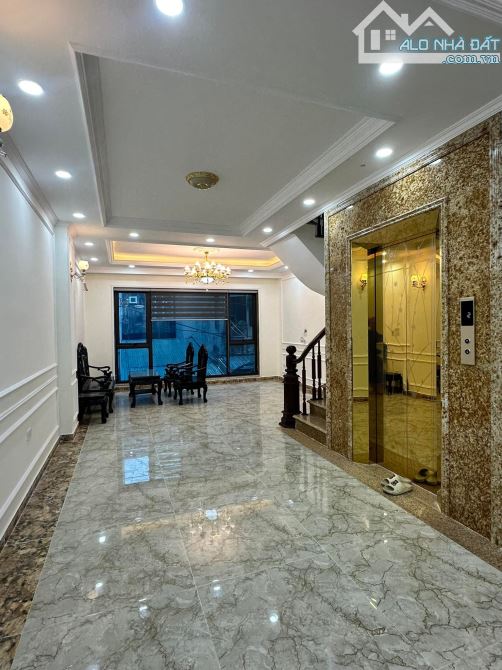 55M2*5T TRƯƠNG ĐỊNH, mặt ngõ ô tô tránh, thang máy