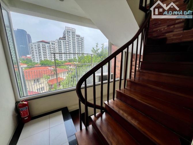 TÒA APARTMENT Ở ĐẶNG THAI MAI -TÂY HỒ, LÔ GÓC 3 THOÁNG, 75m2 6T THANG MÁY, OTO, KINH DOANH - 10