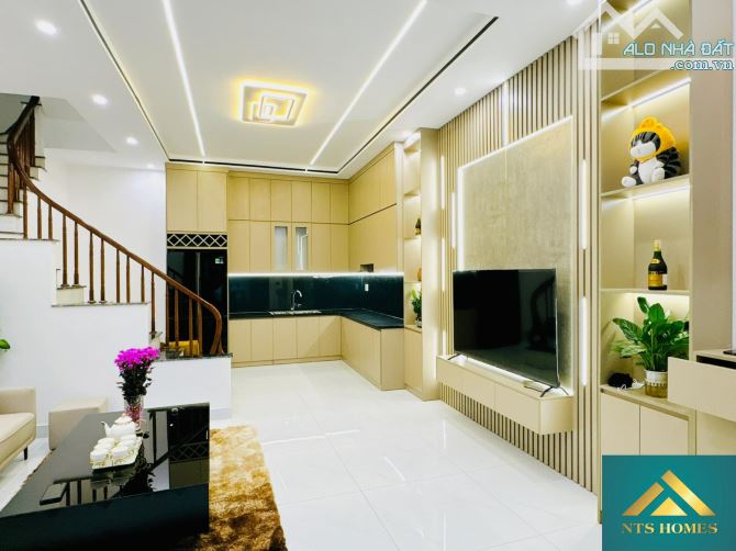 Bán nhà Nguyễn Đổng Chi  40m2, 4 tầng ,mặt tiền 4m, 2 thoáng,gần  phố ,nhỉnh 7 tỷ - 1