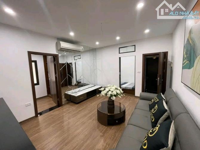 Bán nhà tập thể Kim Liên, Phương Mai Đống Đa, T3, 70 m2, 4 ngủ, 2 wc, 2 thoáng, giá 3.3 - 1