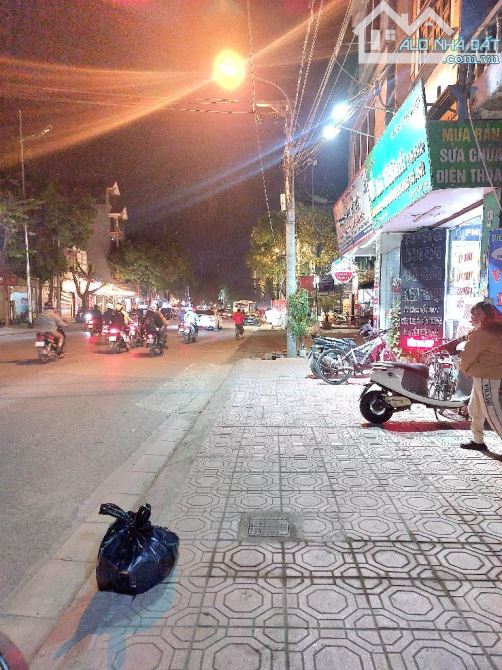 YÊN VIÊN, NHÀ MẶT PHỐ 5T, VIEW HAI THOÁNG, KINH DOANH SẦM UẤT, DÒNG TIỀN ỔN, 31M, MT3,7M, - 2