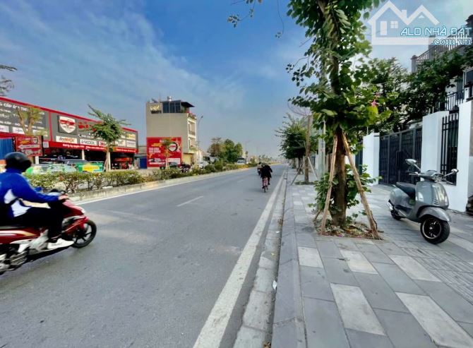 bán 300m2 Mặt đường Lê Quang Đạo ( Đông Khê 2 đoạn giữa đường ngã 3 đông khê 1 ) - 2