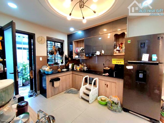 MẶT TIỀN NHÁNH PHAN VĂN TRỊ, QUANG TRUNG P10 CITYLAND,HƠN 60M, 3 TẦNG, 3PN, NHÀ MỚI, 6.X - 2