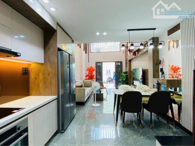 nhà thuê  3 tầng 60m2 full nội thất tại sát  Dương Quảng Hàm -Gò Vấp - 2