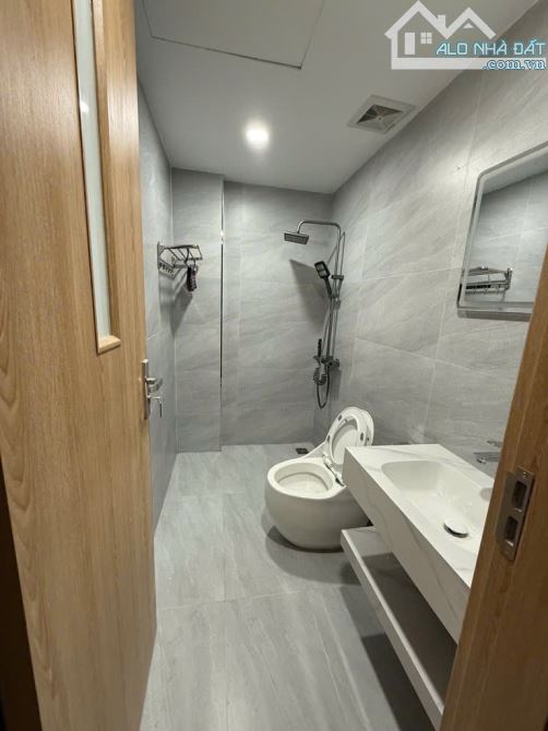 Nhà 5 tầng thang máy, gara oto, khu phân lô cán bộ Ngọc Hồi - 2
