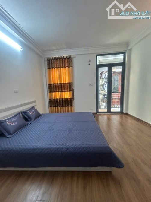 Bán nhà xây mới full nội thất 30m², 5 tầng, 3 ngủ, Lĩnh Nam - Hoàng Mai - 4.55 tỷ - 2