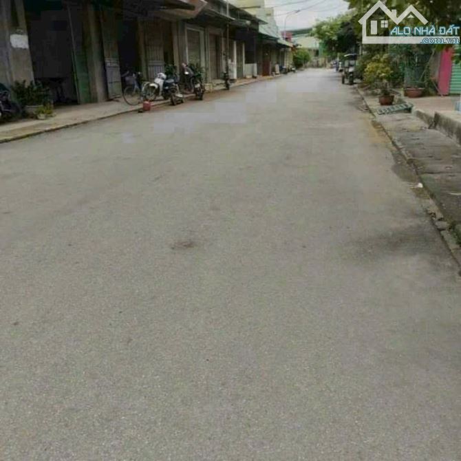 ĐẤT NGAY ĐÔNG ANH - HÀ NỘI  HƯƠNG  MẠC  GIÁ CỰC RẺ  350M2 - 20M  2xx tr/1m - 2