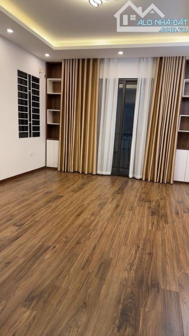 BÁN NHÀ PHỐ XUÂN PHƯƠNG, NAM TỪ LIÊM: 35M2 5T, Ô TÔ ĐỖ CÁCH 20M, NHÀ ĐẸP LÔ GÓC, NHỈNH 6 T - 2