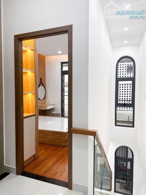 NHÀ 58M2 HXH NỘI THẤT HIỆN ĐẠI CHỈ 5,X TỶ, NGAY NGÃ TƯ MK, XA LỘ HÀ NỘI PHƯỚC LONG A , Q9 - 3