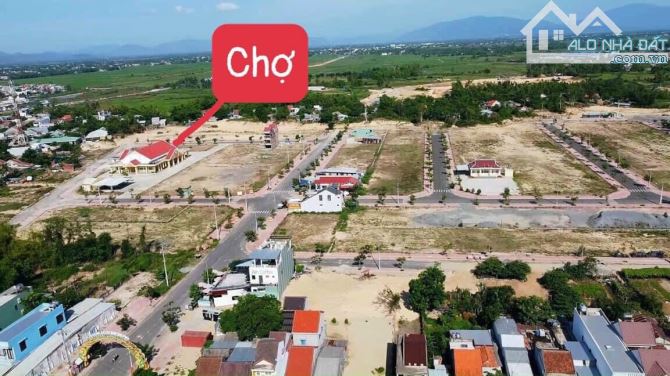 Khu phố chợ Lai Nghi (có sổ): Cần bán lô đất 2 mặt tiền; trong khuôn viên chợ. - 3