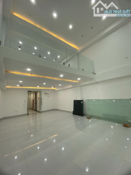 BÁN NHÀ MẶT PHỐ MỸ ĐÌNH, VỊ TRÍ KINH DOANH, TÒA BUILDING VIP NHẤT  PHỐ, 80m2, 42 tỷ. - 3