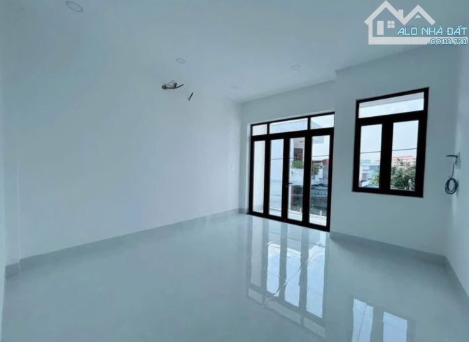 Căn nhà mới tu sửa Đ.Tô Hiến Thành, Quận 10, 62m2 SHR xây 3 tầng 4PN Bán Gấp 3,75Tỷ LHNgay - 4