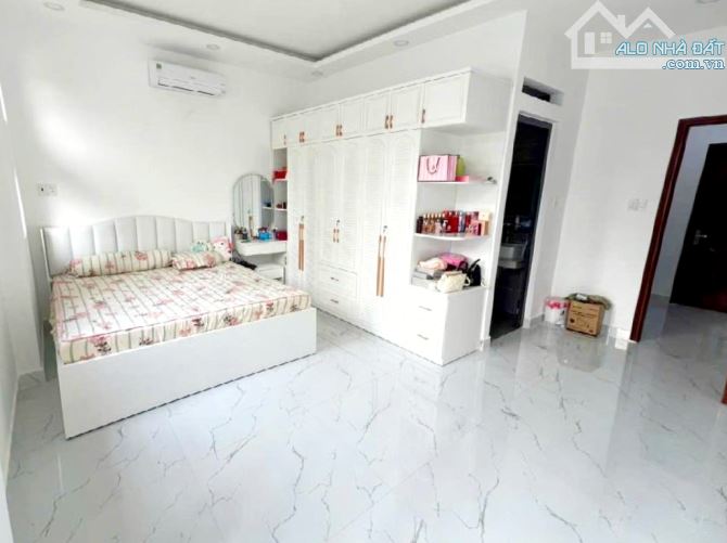 BÁN NHÀ 5 TẦNG, ĐƯờNG TRÃI NHỰA 8M, ÂU DƯƠNG LÂN, QUẬN 8, NGANG 5.3M, 82M2, CHỈ 11 TỶ HƠN. - 4