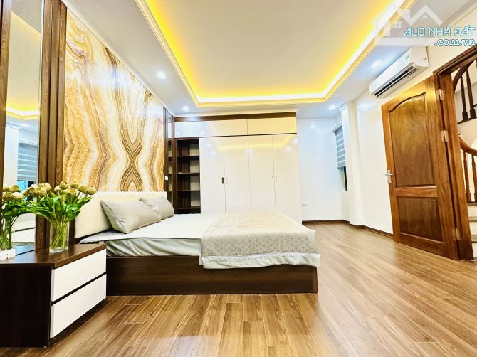 🏡 CƠ HỘI SỞ HỮU NHÀDT38m2x 5 TẦNG XÂY MỚI TẠI PHỐ ĐÀO TẤN – VỊ TRÍ ĐẮC ĐỊA, Giá 7.3 tỷ🌟 - 4