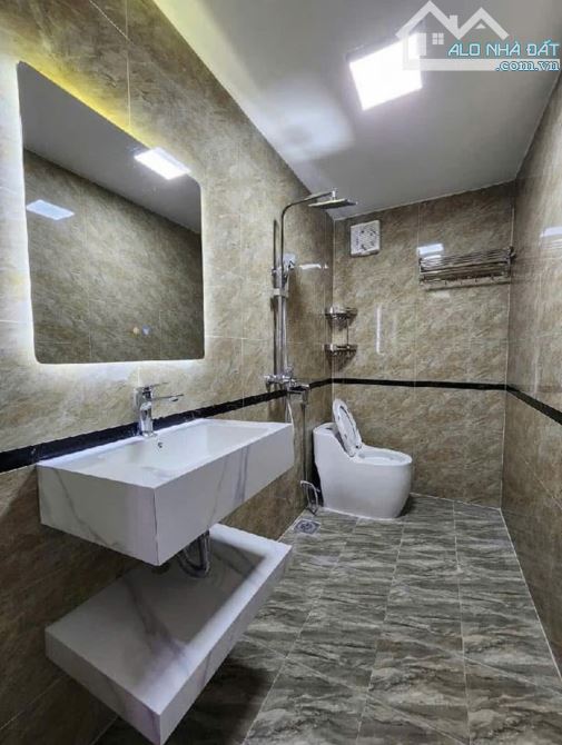 Nhà 2 Mặt Tiền Cư Xá Đô Thành, Q3, 76m2 SHR 4PN, 5WC, Đầu Tư Sinh Lời, Chỉ 4,45Tỷ LH Ngay - 4