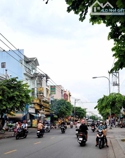 CẦN BÁN NHÀ🏘️ - Q12 - HÓC MÔN. 👉611m2 (24*26) - 3 tầng👈 💯 Chủ đang kd cafe Sân Vườn, v - 5