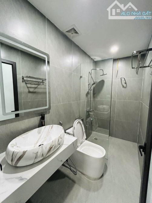 Bán nhà đường Tây Sơn 30m Ra Phố Nhà Mới 6 Tầng Thanh Máy Chỉ 11 Tỷ - 5
