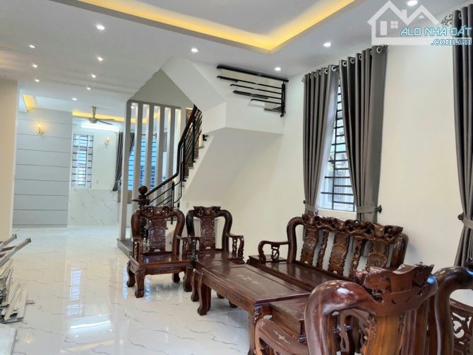 🏡🏡🏡NHÀ 3 MẶT TIỀN HẺM XE HƠI NÉ - KINH DOANH - SÁT MT NGUYỄN VĂN LƯỢNG. P16 .GV  + DT 6 - 6