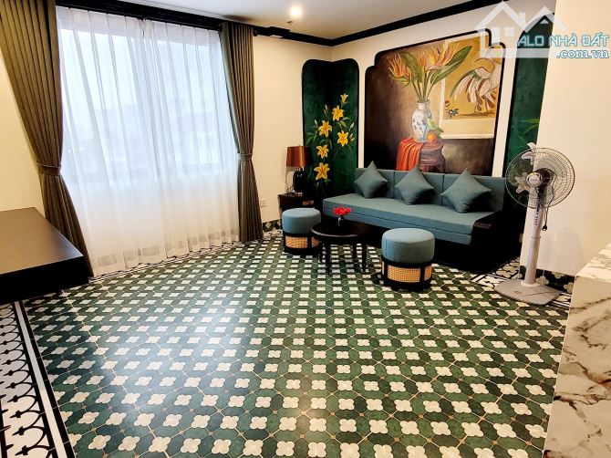 KHÁCH SẠN TRUNG TÂM BA ĐÌNH – LÔ GÓC 4 MẶT THOÁNG – THIẾT KẾ SANG XỊN MỊN - 8