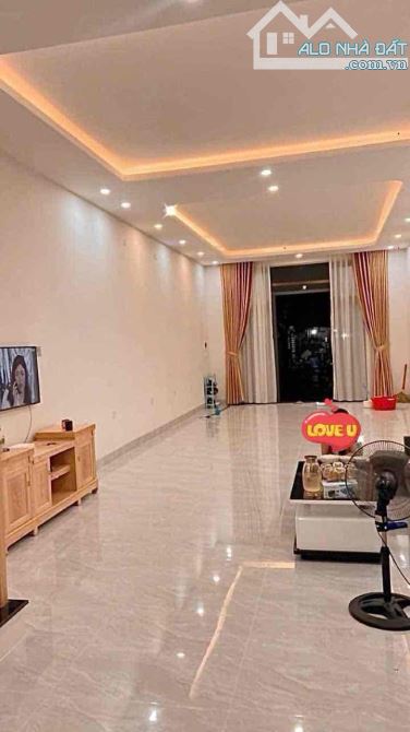 Bán Nhà Mặt Tiền 2 Tầng Mới Đẹp Dt Lớn 120m2 Ngang 5m Tống Duy Tân Chỉ Hơn 4 Tỷ