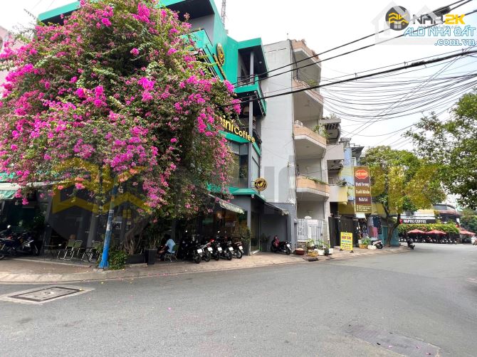 Cho thuê nhà góc 2MT 208 Đồng Đen , Phường 13, Quận Tân Bình