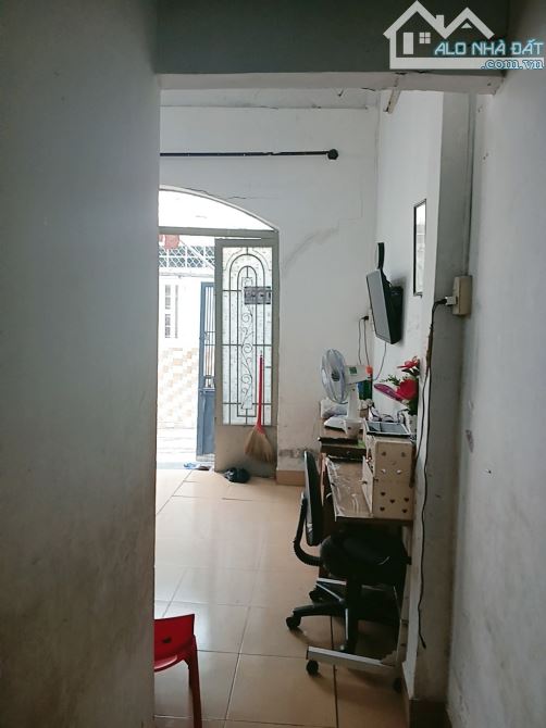 Nhà Tô Ngọc Vân 50m2, 2 tầng, giá 3,45 tỷ Linh Đông, Thủ Đức.