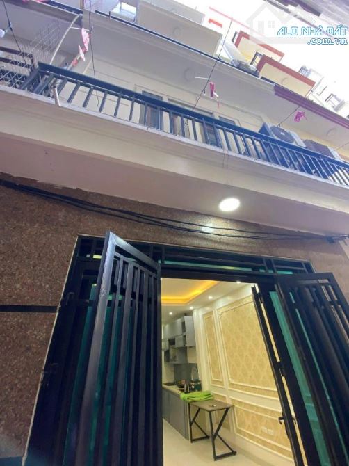 Bán nhà  yên nghĩa hà đông   31m², 5 tầng, giá 5,5 tỷ  Nhà mới tinh, dân cư đông,