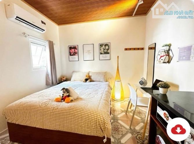 LÕi PHỐ CỔ- CÁCH MẶT PHỐ 20m- HOMESTAY ĐỉNH - DÒNG TiỀN ỔN ĐịNH - TRUNG TÂM HOÀN KiẾM - BÔ - 1